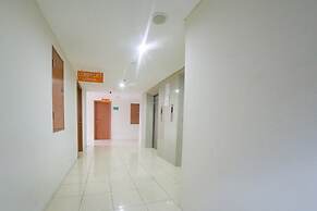 RedDoorz Apartment near Bundaran Satelit Surabaya