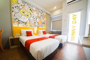 RedDoorz Apartment near Bundaran Satelit Surabaya