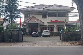 RedDoorz near Simpang Dago 2