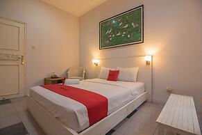 RedDoorz near UPI Setiabudi 2