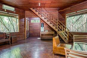 RedDoorz Resort @ Taman Wisata Mangrove