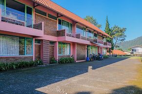 RedDoorz Syariah near Kopeng Treetop  Adventure