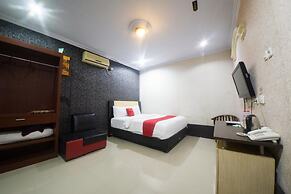 RedDoorz Syariah near RSUD Ainun Habibie Gorontalo