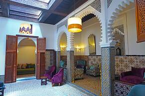 Riad Dar Fama