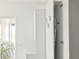 Luxury Westpark 2 Residence Lake View W2