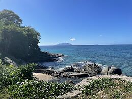 VallonEnd Beach Front Villa