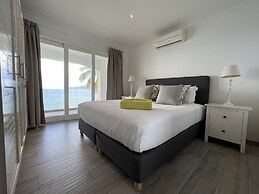 VallonEnd Beach Front Villa