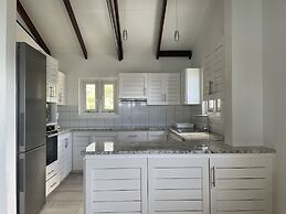 VallonEnd Beach Front Villa