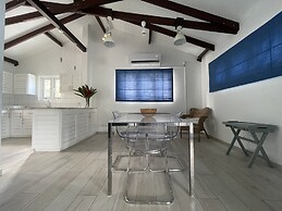 VallonEnd Beach Front Villa