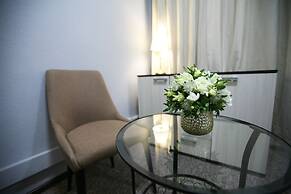 Cheers Hotel - Hostel