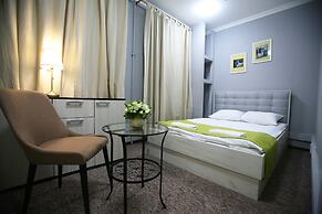 Cheers Hotel - Hostel