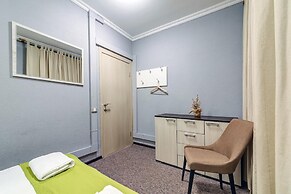 Cheers Hotel - Hostel