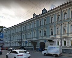 Cheers Hotel - Hostel