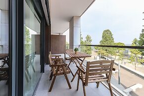 Expo Premium by Homing