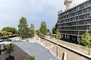 Expo Premium by Homing