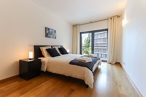 Expo Premium by Homing