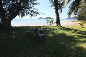 T.K. Beach Resort Koh Mak