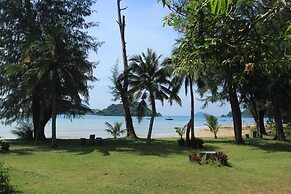 T.K. Beach Resort Koh Mak