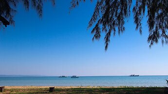 T.K. Beach Resort Koh Mak