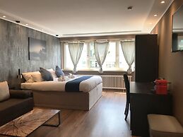 Mike's Four - Hostel