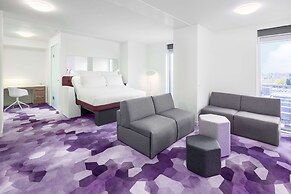 YOTEL Amsterdam