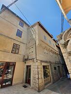 The Suites at Central Split