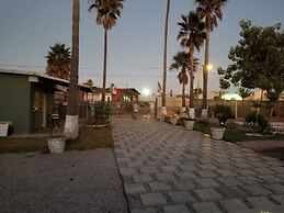 De Alamo Hostile - Hostel