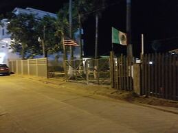 De Alamo Hostile - Hostel