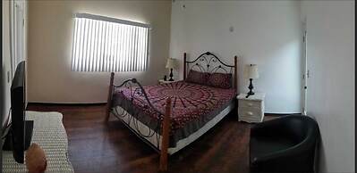 De Alamo Hostile - Hostel