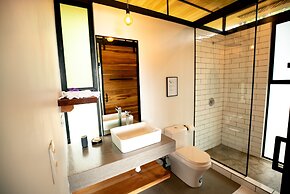 The Green House - Santa Teresa