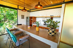 The Green House - Santa Teresa