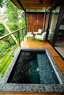 The Green House - Santa Teresa