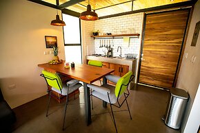 The Green House - Santa Teresa