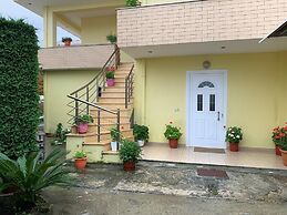 A 3-floor Building With 4 Bedroom, Near Beach