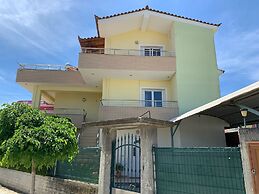 A 3-floor Building With 4 Bedroom, Near Beach