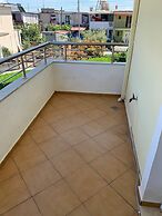 A 3-floor Building With 4 Bedroom, Near Beach