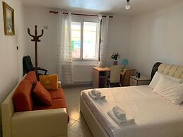 A 3-floor Building With 4 Bedroom, Near Beach