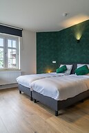 Hotel Huron