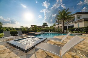 The Bear's Den Resort Orlando