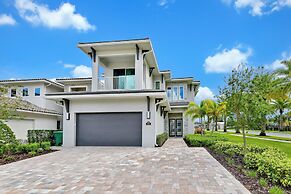 The Bear's Den Resort Orlando