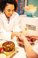 The Bear's Den Resort Orlando