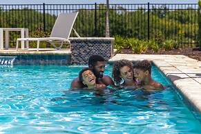 The Bear's Den Resort Orlando