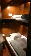 Onkel Inn Airport Sleepbox
