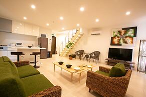 Irie House