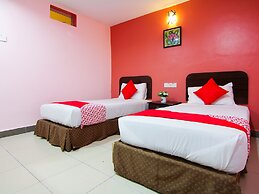 OYO 11343 Hotel Putra Iskandar