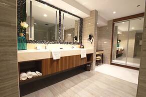 Central Park Reef Resort