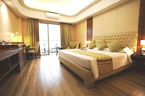 Central Park Reef Resort