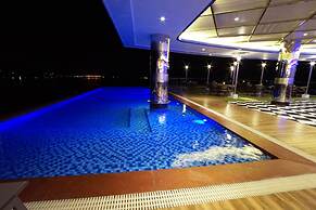 Central Park Reef Resort