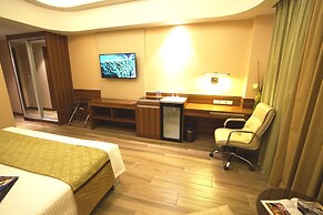 Central Park Reef Resort