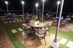 Central Park Reef Resort